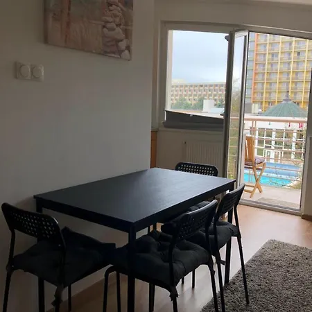 Apartment Sunrise 3 *